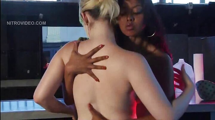 หนังโป๊มุมมองบุคคลที่หนึ่ง ที่สาวน่ารักมีเพศสัมพันธ์กับผู้ชาย