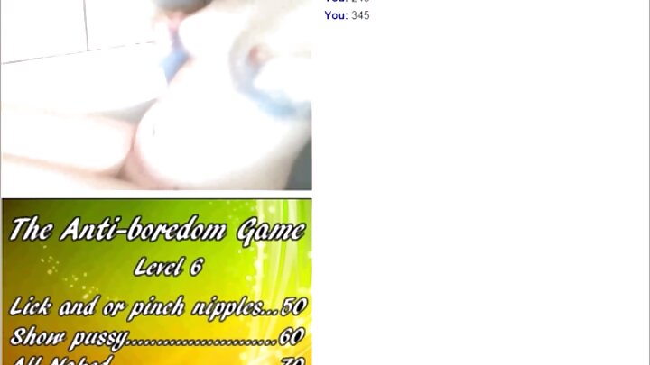 หญิงสาวมีเพศสัมพันธ์กับพี่ชายต่างพ่อก่อนไปโรงเรียน