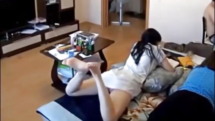 ยามรักษาความปลอดภัยหนุ่มร่วมเพศกับโจรสาวผมแดง รุนแรง