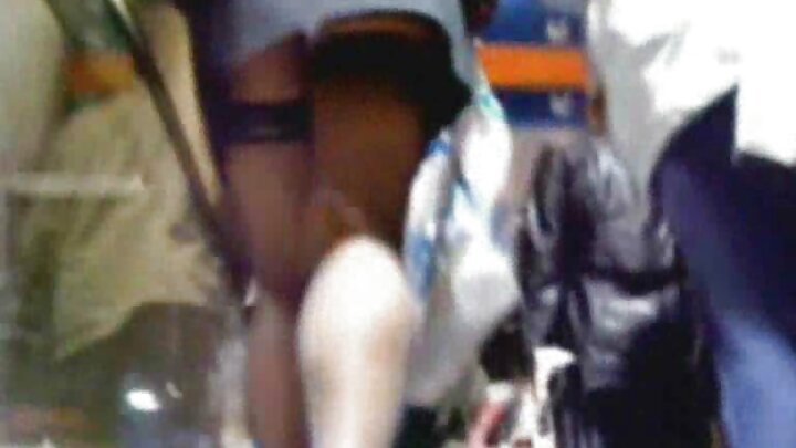 หนังโป๊ทำเองแบบมุมมองบุคคลที่หนึ่งที่ผู้ชายมีเพศสัมพันธ์กับแฟนสาว