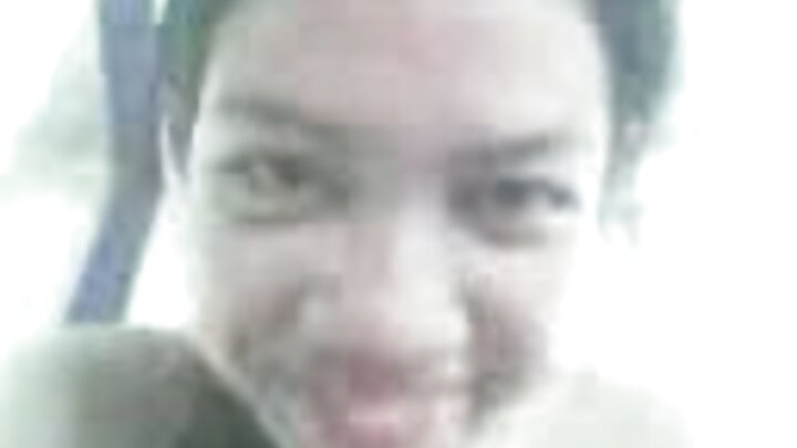 หนังโป๊รัสเซียที่ผู้ชายมีเพศสัมพันธ์กับเพื่อนร่วมห้องของเขาทางช่องคลอด