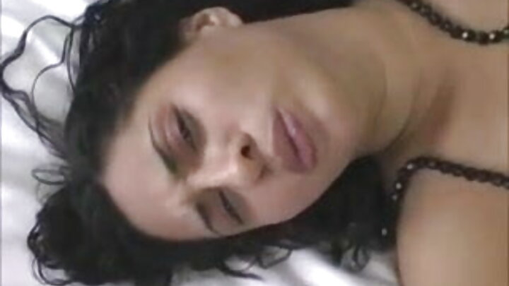 Dakota Lynn สาวผมบลอนด์มีเพศสัมพันธ์กับชายผิวดำร่างใหญ่