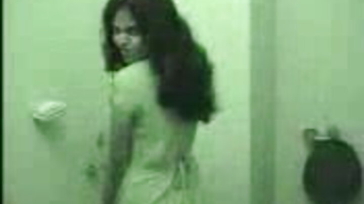 MILF ผู้มากประสบการณ์ถูกชายหนุ่มร่วมเพศทางช่องคลอด